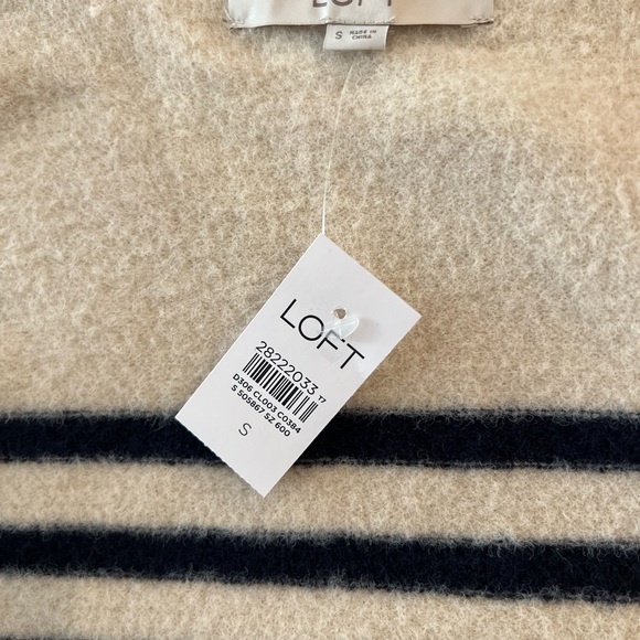 Loft super soft and cozy stripe sweater, NWT, Size S - Picture 4 of 5